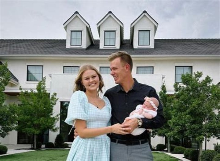 Dallinxbella TikTok: Dallin Lambert and Bella Weems: Net Worth, Age, Wiki, Biography