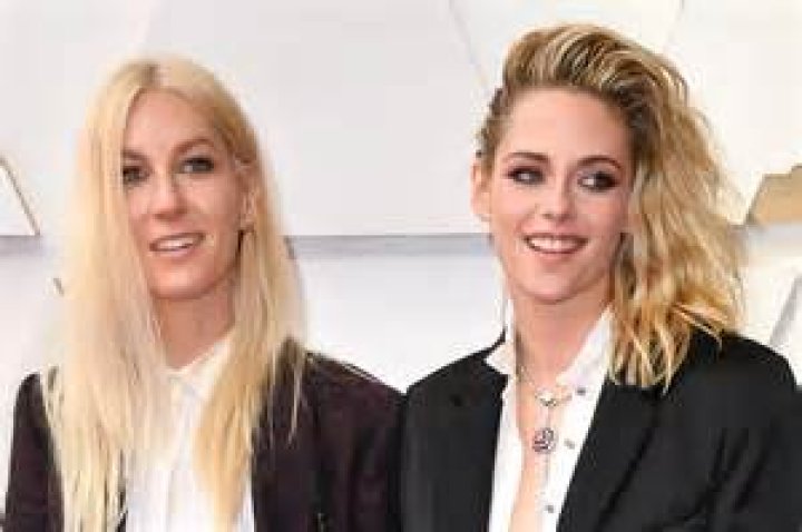 Dylan Meyer Bio, Age, Kristen Stewart Girlfriend, Career, Instagram, Twitter