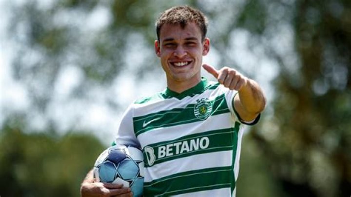 Everton Ribeiro Height, Weight, Net Worth, Age, Birthday, Wikipedia, Who, Instagram, Biography